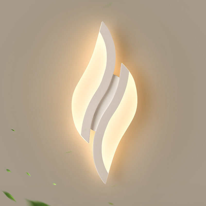 Minimalist Iron & Acrylic Leaf-Shaped LED Wall Sconce Lamp
