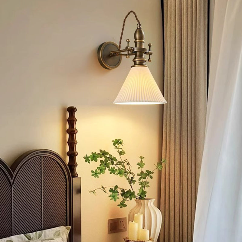 Brass Trumpet Adjustable 1-Light Wall Sconce Lamp
