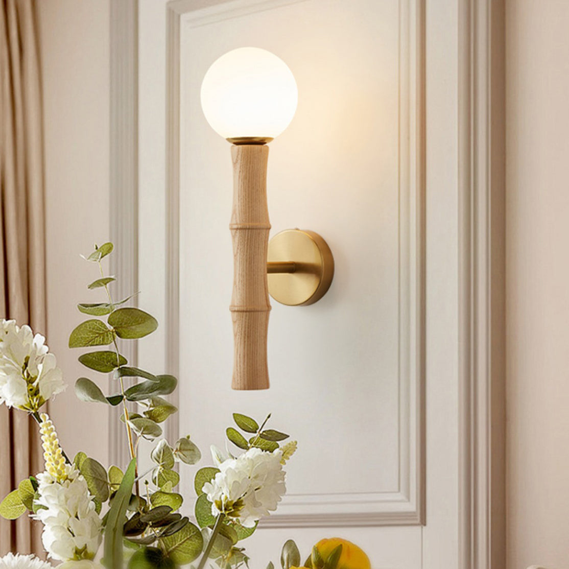Retro Column Wood Glass 1-Light Wall Sconce Lamp