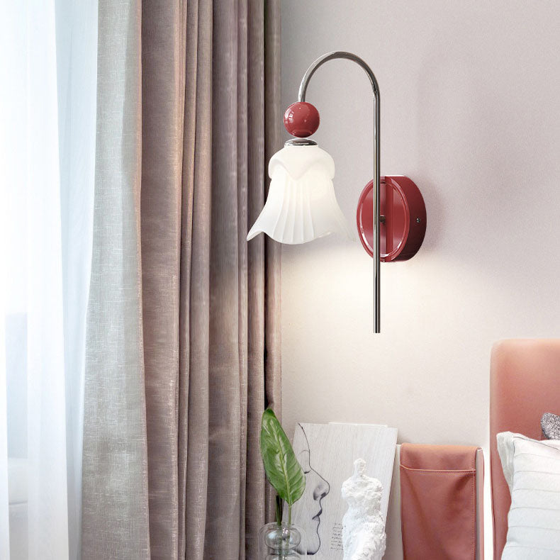 Nordic Iron Glass Flower Shape 1-Light Wall Sconce Lamp