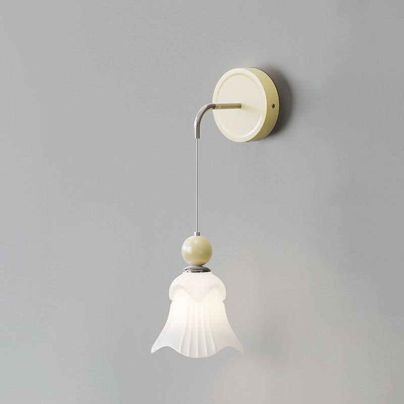 Nordic Iron Glass Flower Shape 1-Light Wall Sconce Lamp