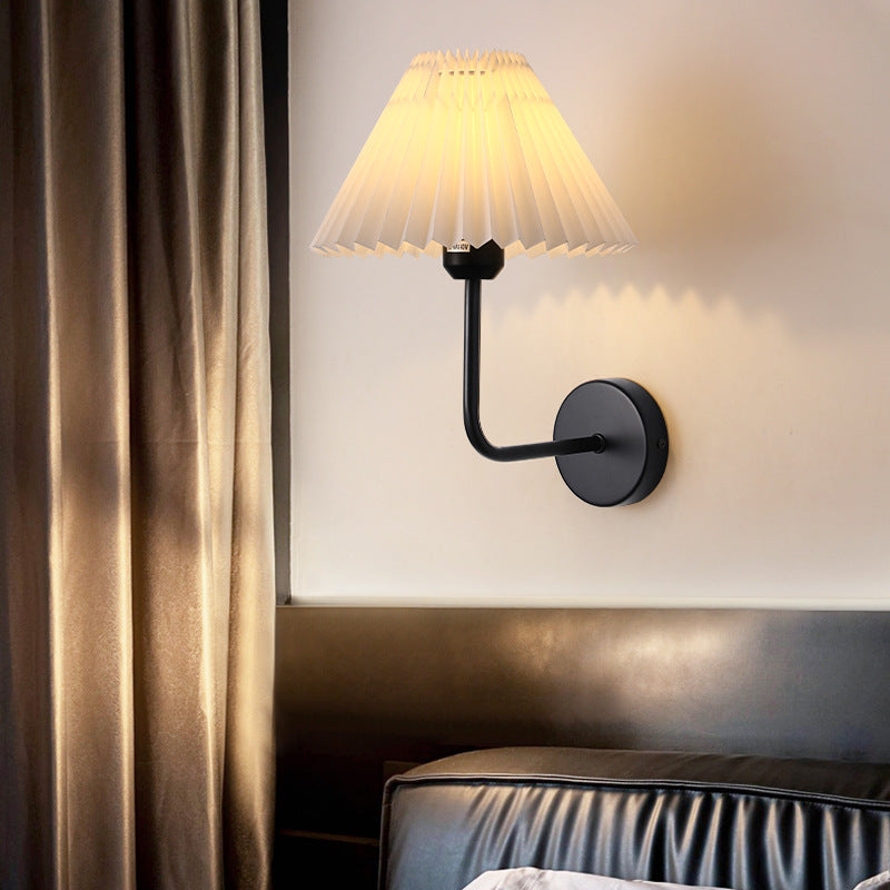 Round Pleated Iron Fabric 1-Light Wall Sconce Lamp