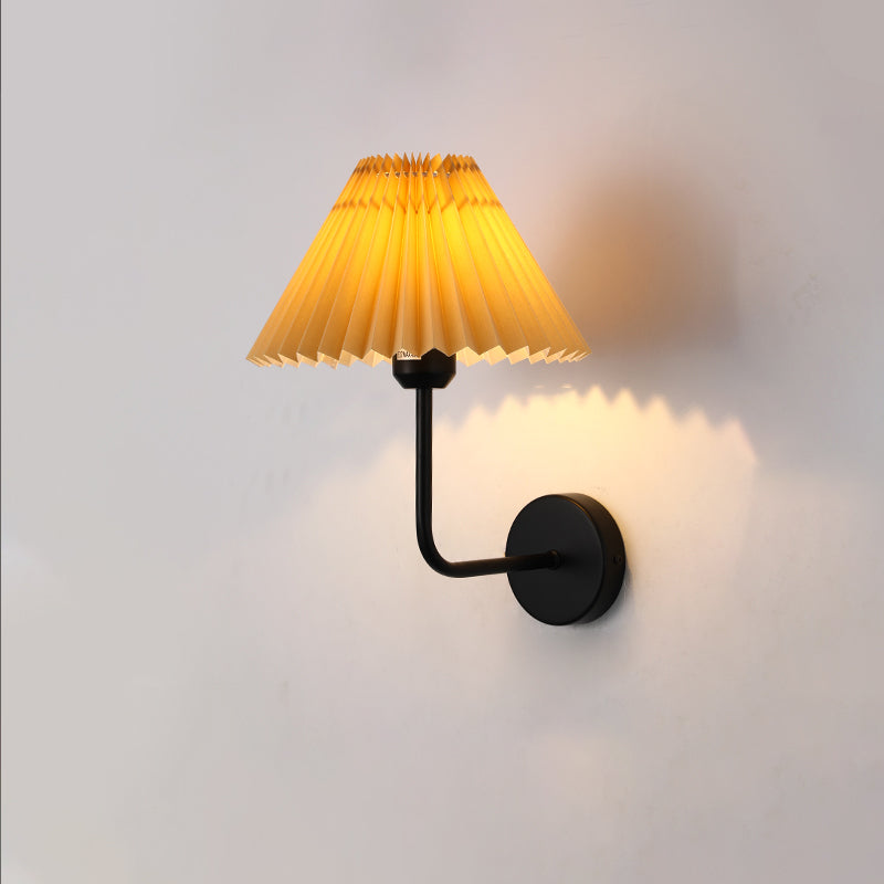 Round Pleated Iron Fabric 1-Light Wall Sconce Lamp
