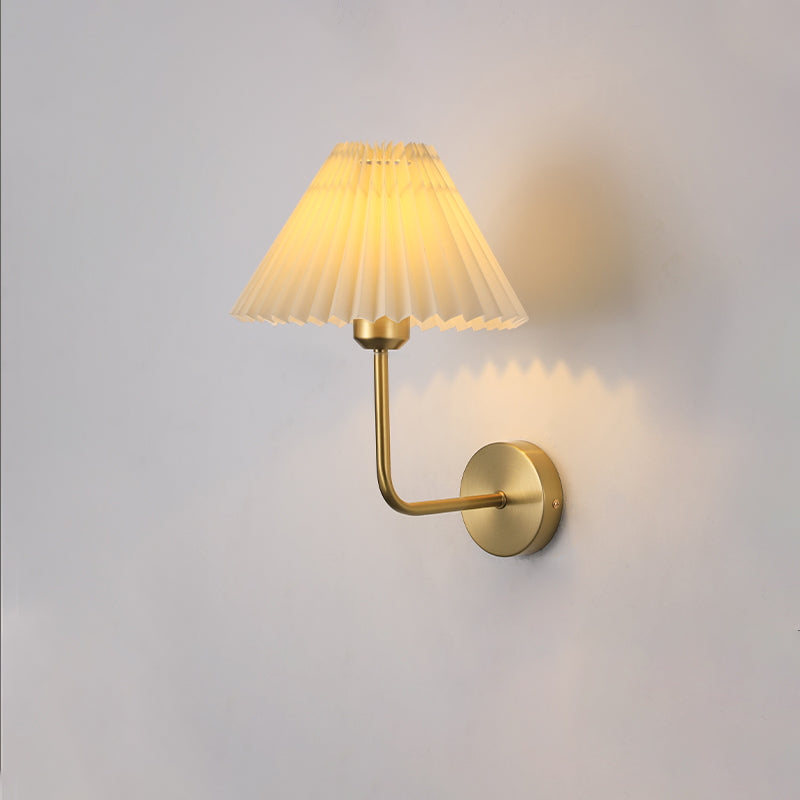 Round Pleated Iron Fabric 1-Light Wall Sconce Lamp