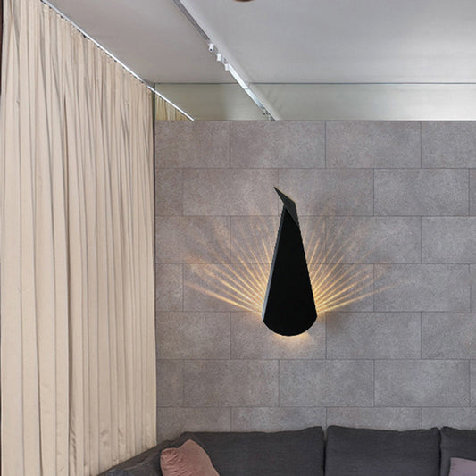 Triangle Scattered Light Iron Shade LED Wall Sconce Lamp