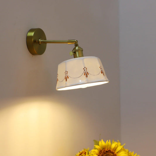 Round Pattern Brass Ceramic 1-Light Wall Sconce Lamp
