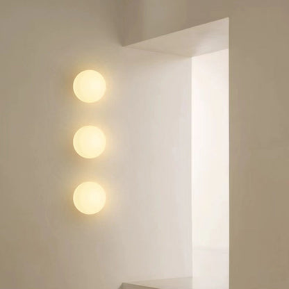 Modern Minimalist Glass Orb 1-Light Wall Sconce