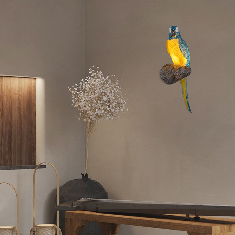 Art Deco Owl Parrot Lizard Resin 1-Light Wall Sconce Lamp