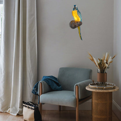 Art Deco Owl Parrot Lizard Resin 1-Light Wall Sconce Lamp