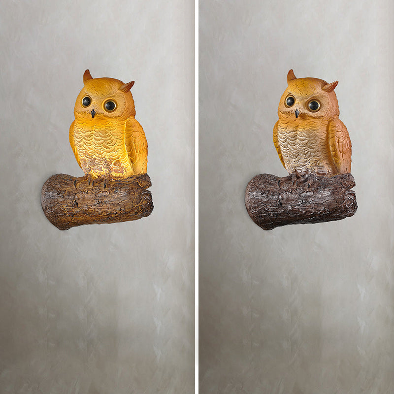 Art Deco Owl Parrot Lizard Resin 1-Light Wall Sconce Lamp