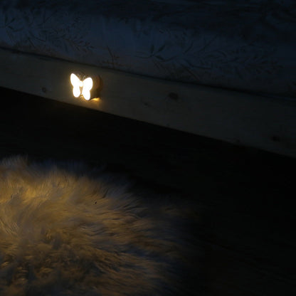 Creative Butterfly Acrylic LED Wall Sconce Lamp