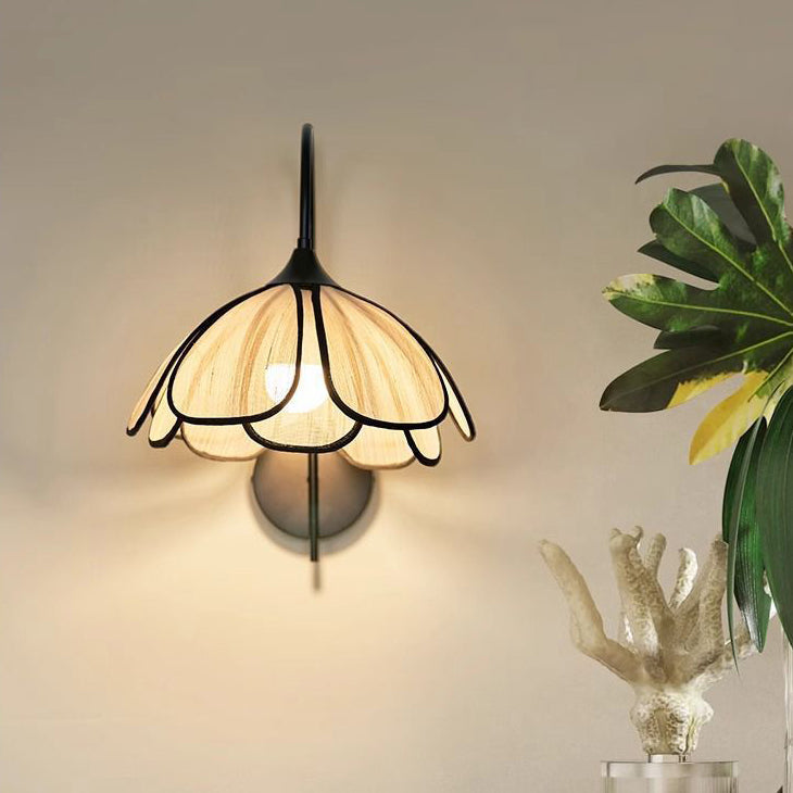 Retro Dome Petal Fiber Woven 1-Light Wall Sconce Lamp