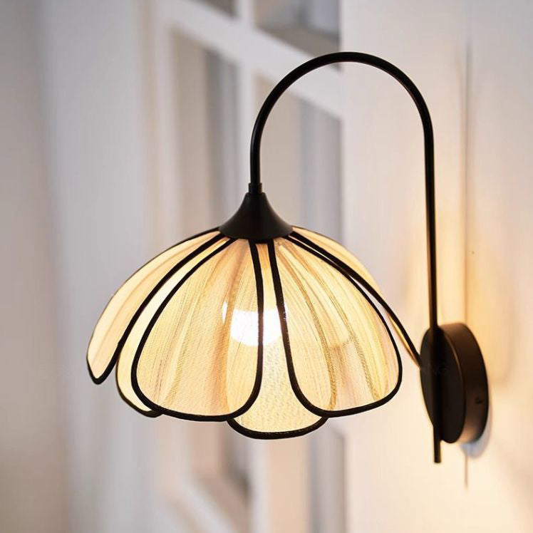 Retro Dome Petal Fiber Woven 1-Light Wall Sconce Lamp