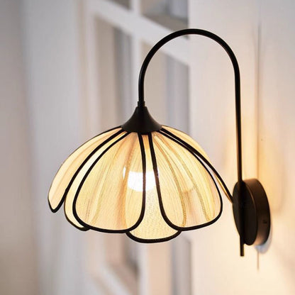 Retro Dome Petal Fiber Woven 1-Light Wall Sconce Lamp