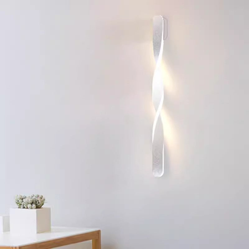 Spiral Twist Long Iron Aluminum LED Wall Sconce Lamp