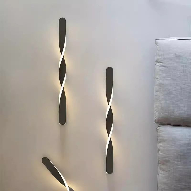 Spiral Twist Long Iron Aluminum LED Wall Sconce Lamp