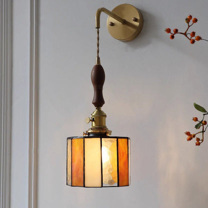 Round Brass Stained Glass Shade 1-Light Wall Sconce Lamp