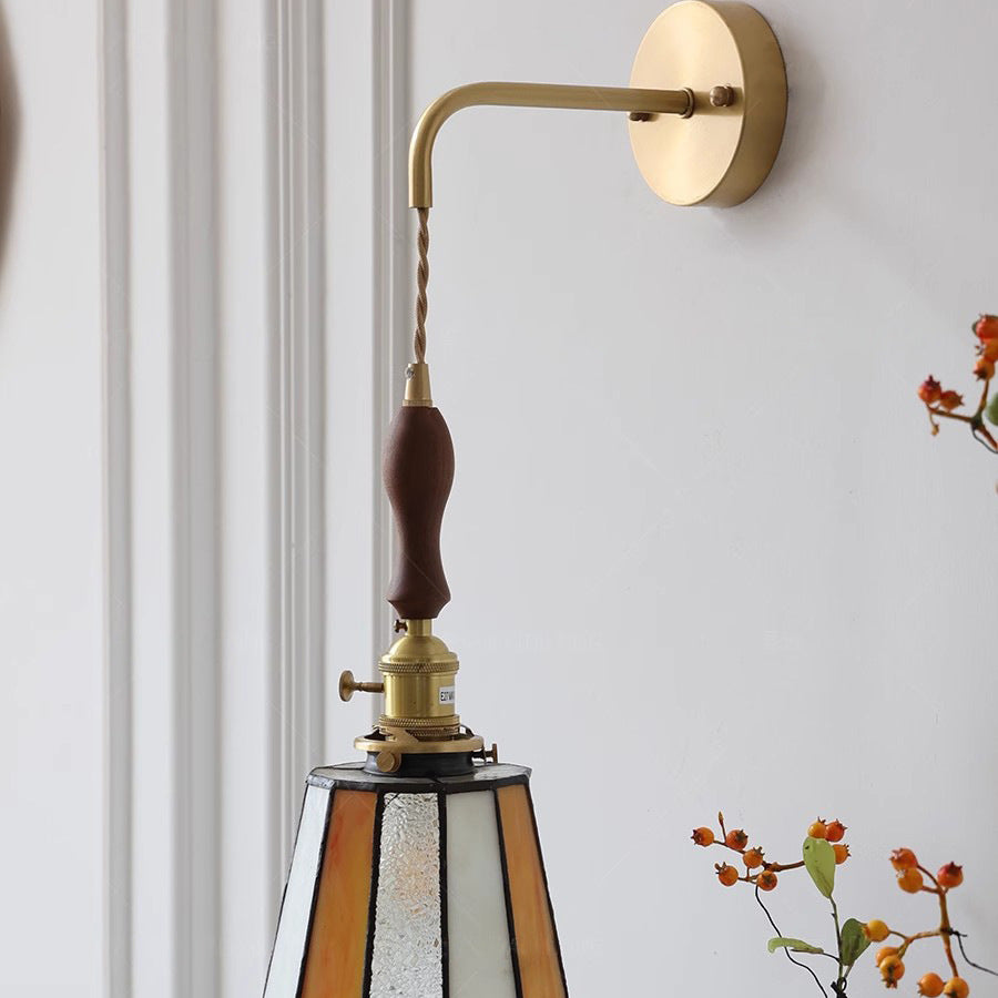 Round Brass Stained Glass Shade 1-Light Wall Sconce Lamp