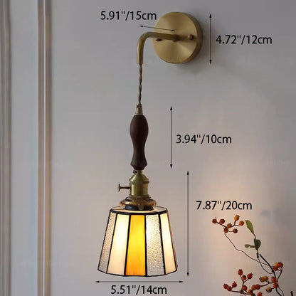 Round Brass Stained Glass Shade 1-Light Wall Sconce Lamp