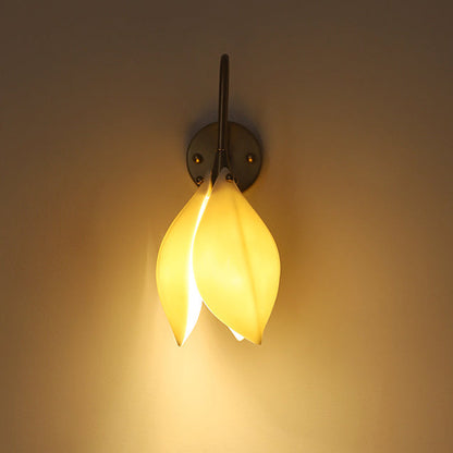 Curved Ceramic Shade Iron Frame 1-Light Wall Sconce Lamp