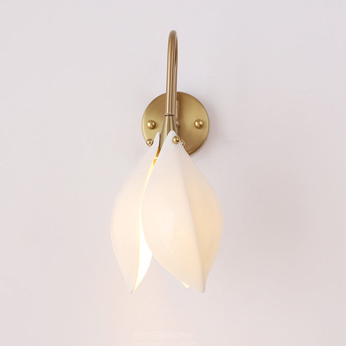 Curved Ceramic Shade Iron Frame 1-Light Wall Sconce Lamp