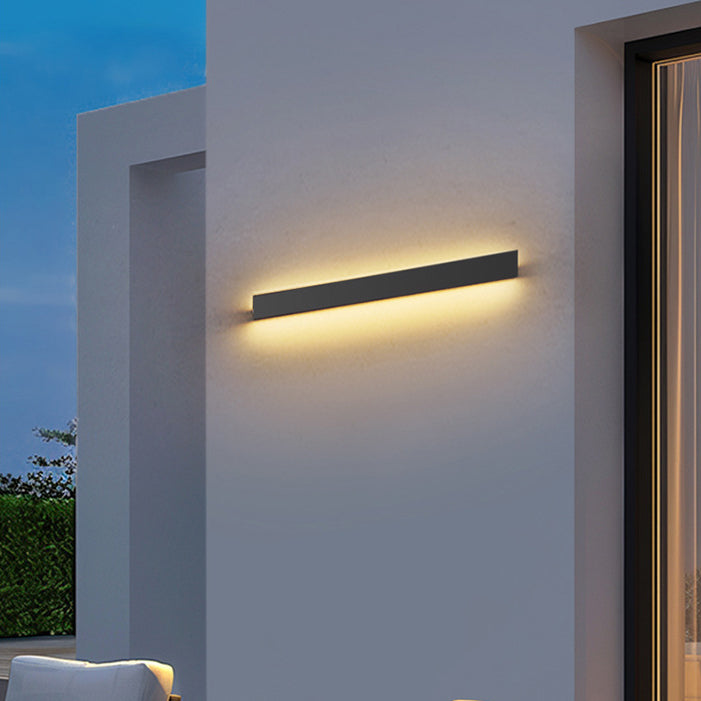 Outdoor Long Aluminum Acrylic LED Wall Sconce Lamp