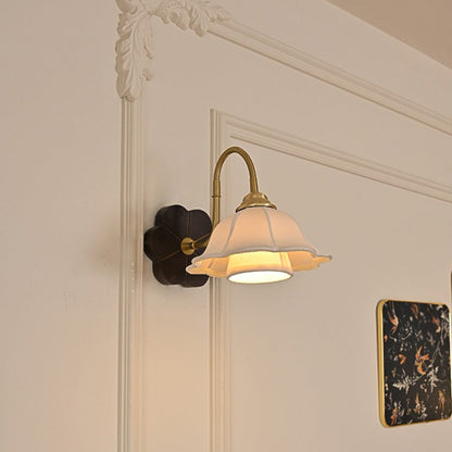 French Fabric Ash Petal-Shaped 1-Light Wall Sconce Lamp