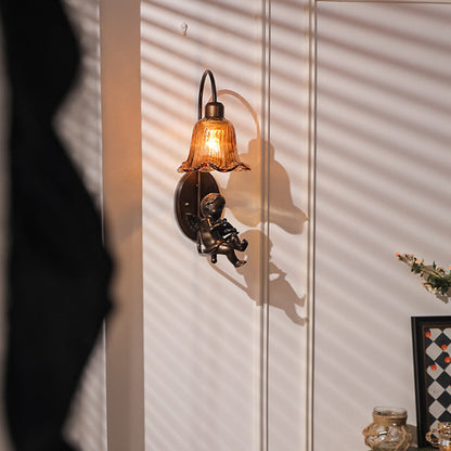 French Resin Glass Petal-Shaped 1-Light Wall Sconce Lamp