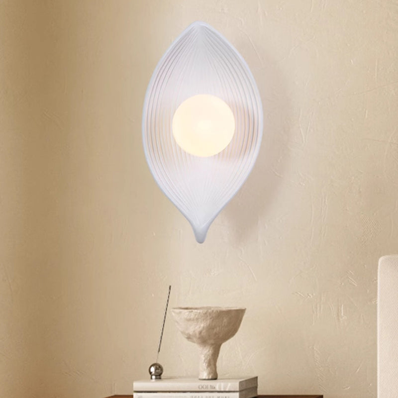 Japanese Rotomolding Leaf-Shaped 1-Light Wall Sconce Lamp