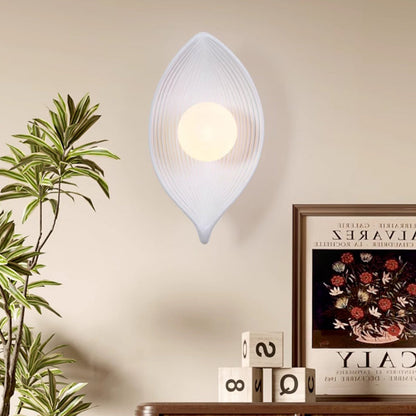 Japanese Rotomolding Leaf-Shaped 1-Light Wall Sconce Lamp