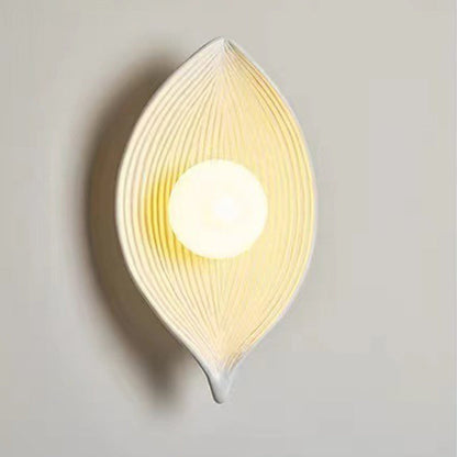 Nordic Leaf Resin Plastic 1-Light Wall Sconce Lamp