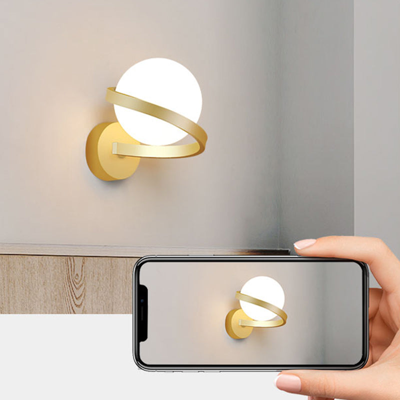 Creative Globe Iron Glass 1-Light Wall Sconce Lamp