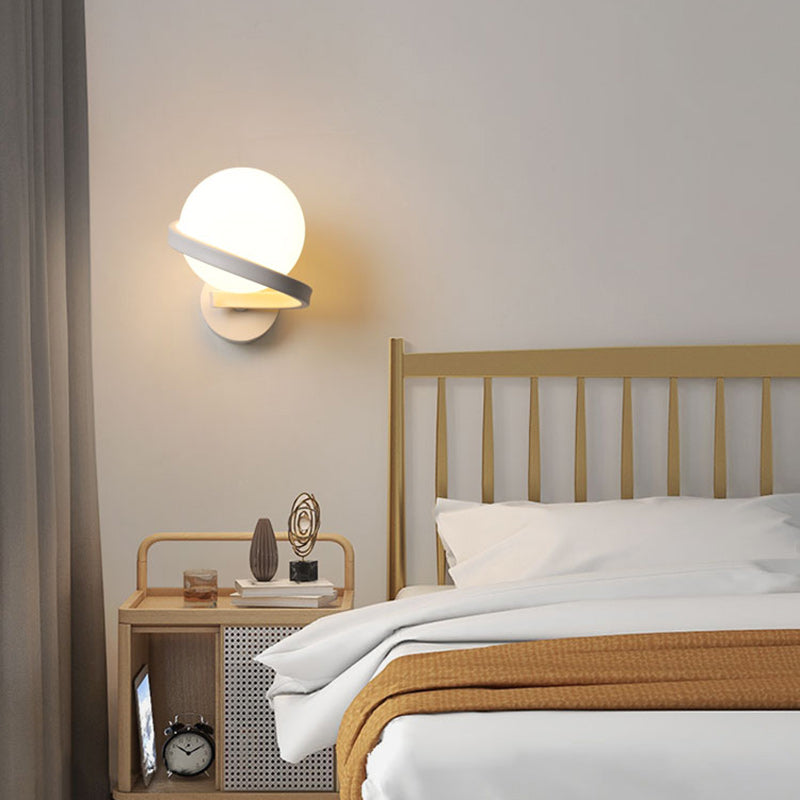 Creative Globe Iron Glass 1-Light Wall Sconce Lamp