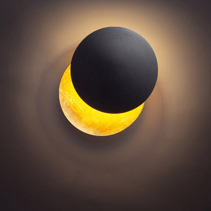 Contemporary Scandinavian Round Iron LED Wall Sconce Lamp