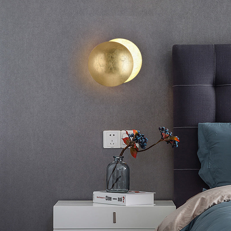 Contemporary Scandinavian Round Iron LED Wall Sconce Lamp