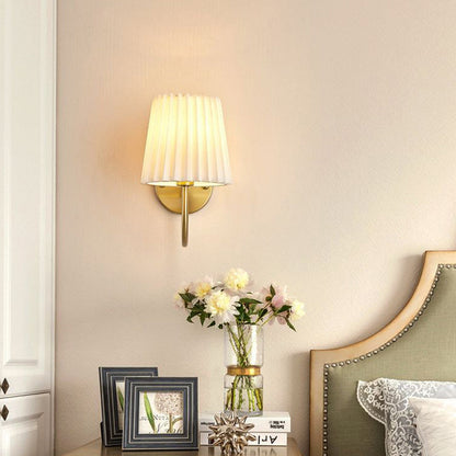 French Drum Iron Fabric Glass 1-Light Wall Sconce Lamp