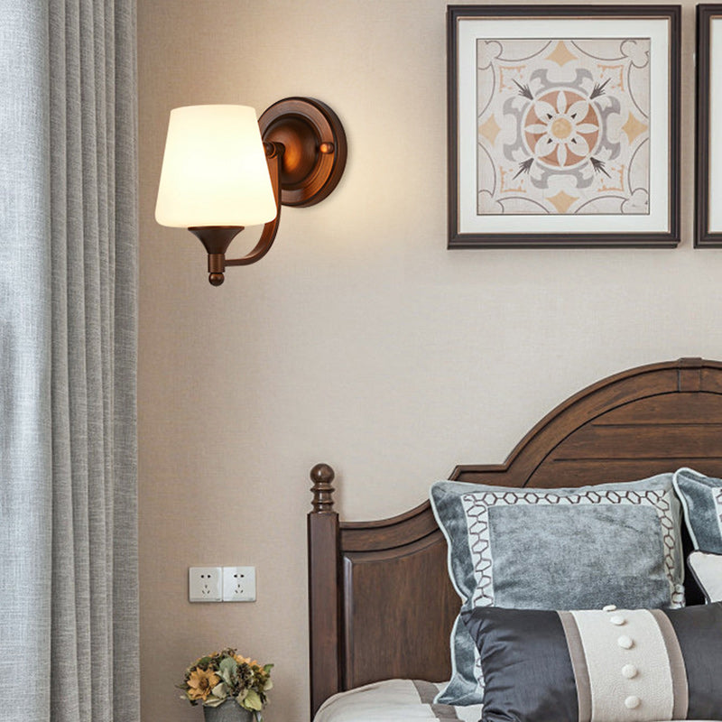 Traditional Trapezoid Iron Glass 1-Light Wall Sconce Lamp