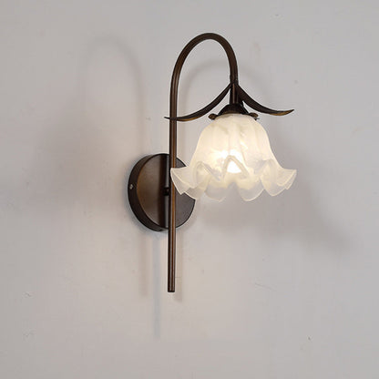Traditional Flower Iron Glass 1-Light Wall Sconce Lamp