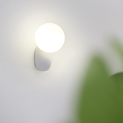 Nordic Globe Resin Glass 1-Light Wall Sconce Lamp