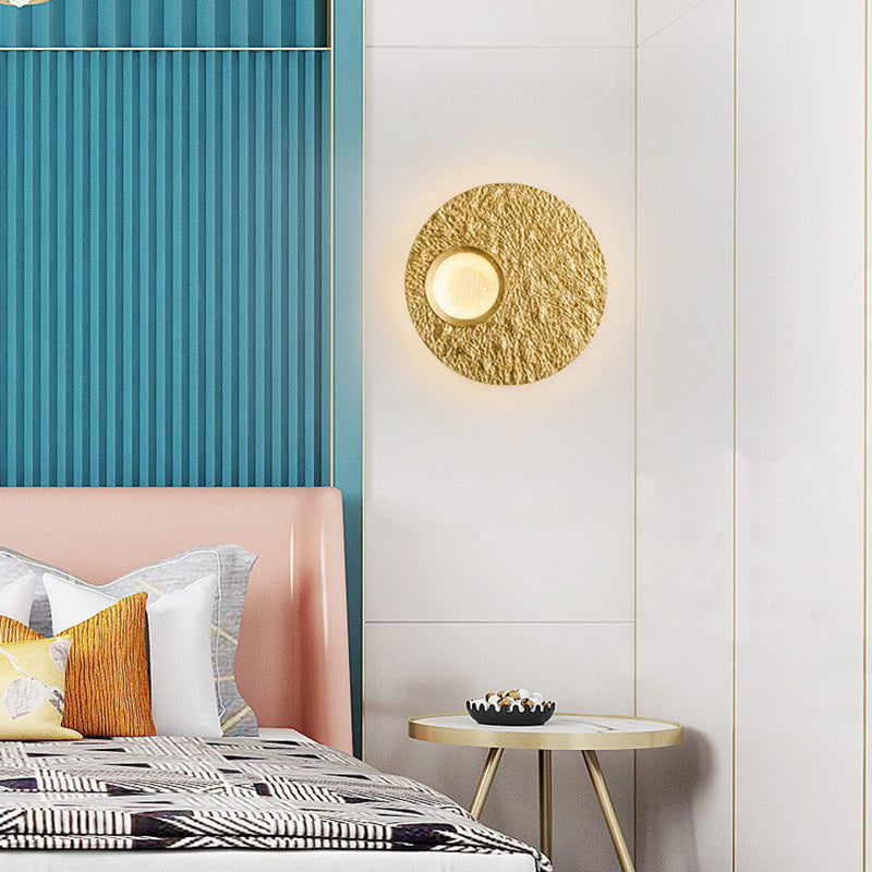 Scandinavian Round Iron Resin LED Wall Sconce Lamp