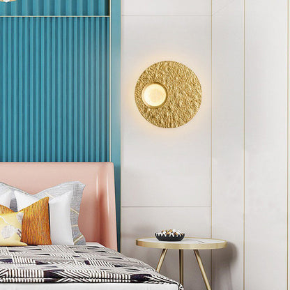 Scandinavian Round Iron Resin LED Wall Sconce Lamp