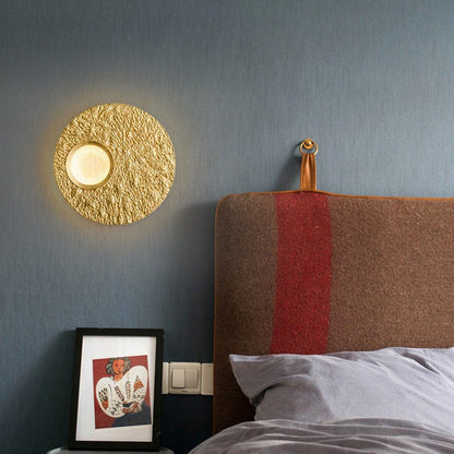 Scandinavian Round Iron Resin LED Wall Sconce Lamp