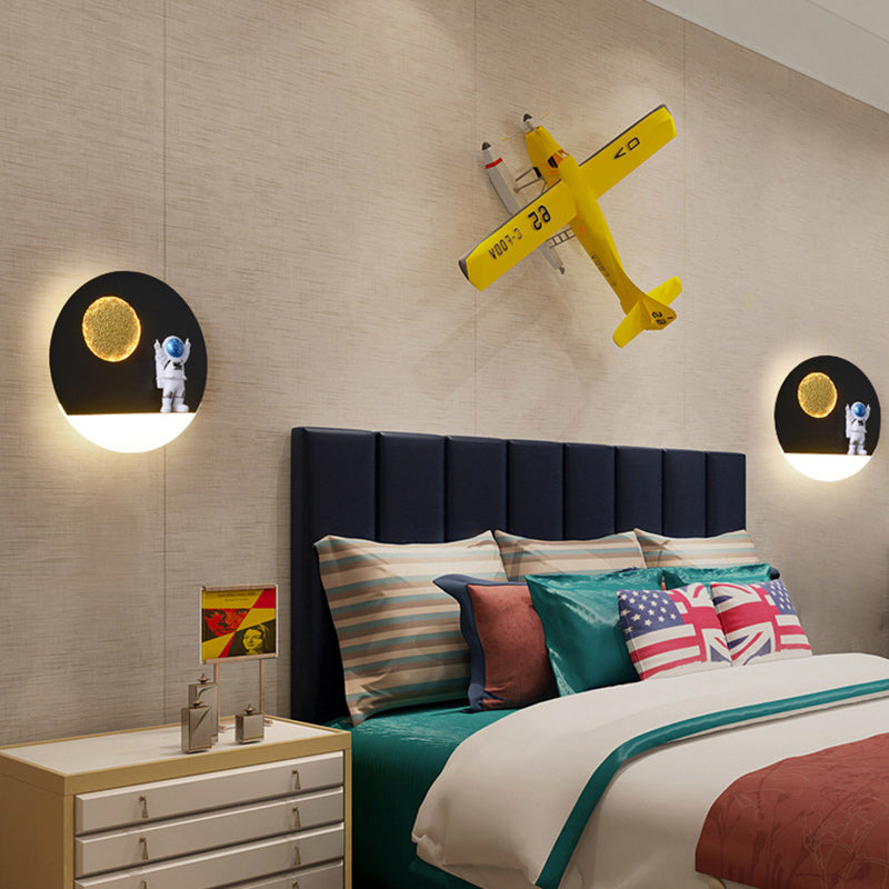 Creative Round Iron Resin Acrylic LED Wall Sconce Lamp