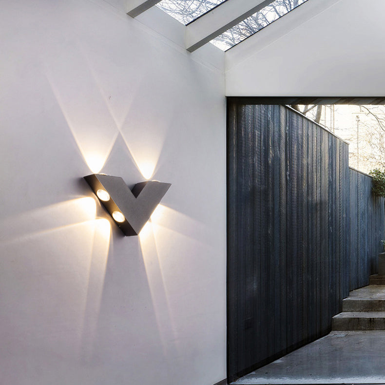 Simplicity V-Shape Aluminum Glass LED Wall Sconce Lamp