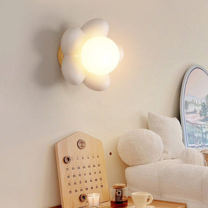Nordic Flower Wood Resin 1-Light Wall Sconce Lamp