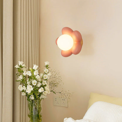 Nordic Flower Wood Resin 1-Light Wall Sconce Lamp