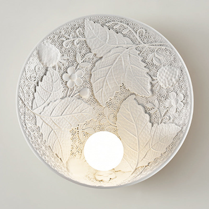 French Leaves Round Resin 1-Light Wall Sconce Lamp