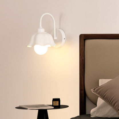 Nordic Acrylic Glass Flower Iron 1-Light Wall Sconce Lamp