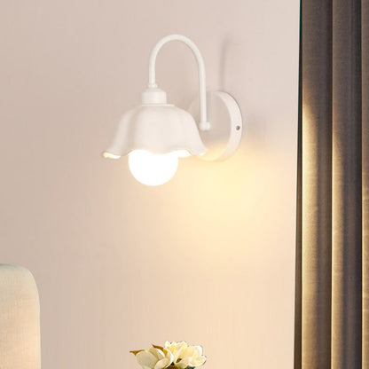 Nordic Acrylic Glass Flower Iron 1-Light Wall Sconce Lamp