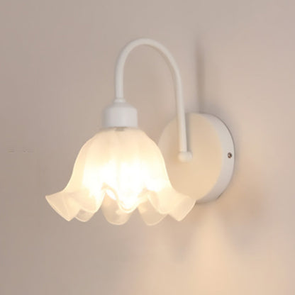 Nordic Acrylic Glass Flower Iron 1-Light Wall Sconce Lamp